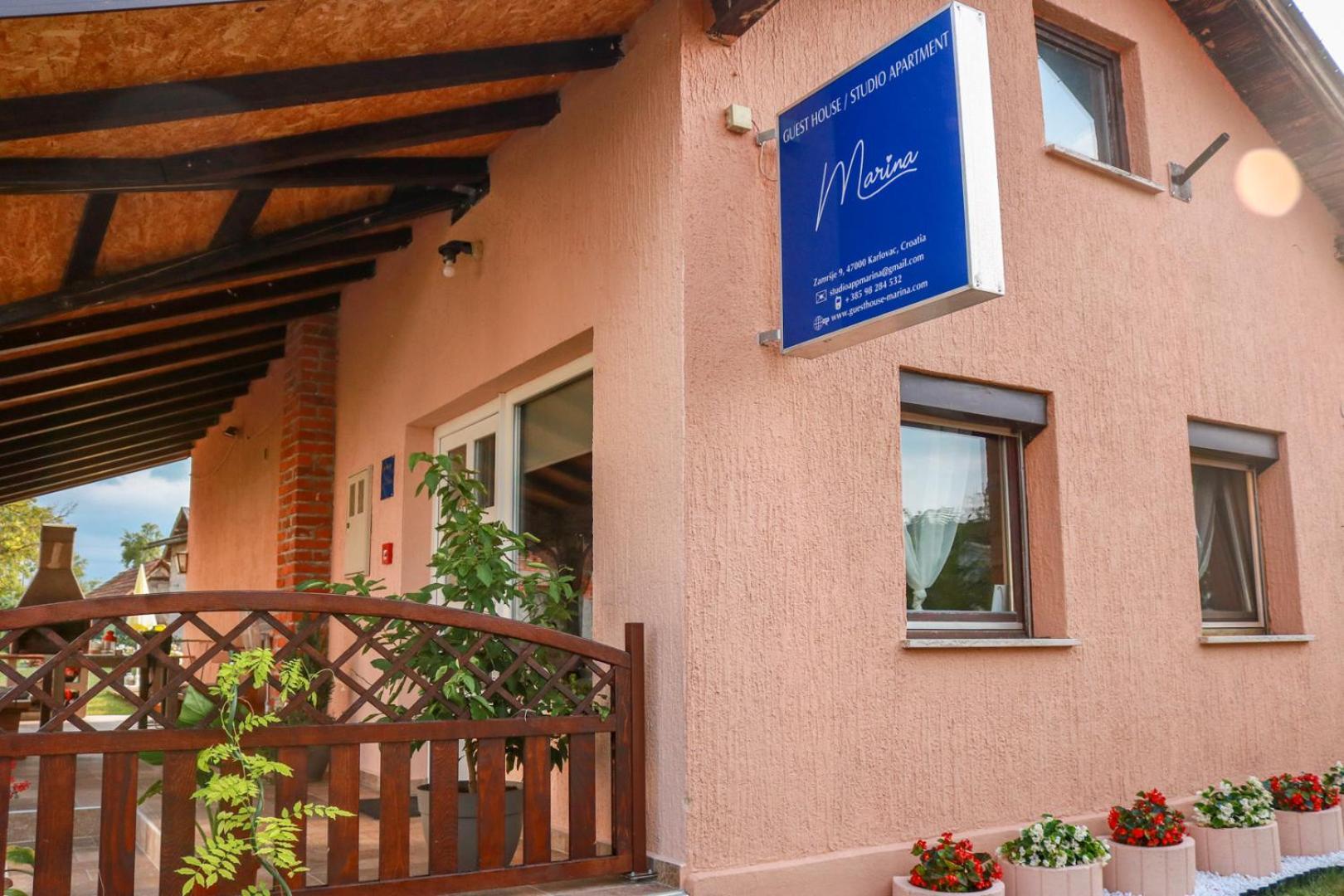 Apartment Guest House-studio Marina - With Special Offer For 2 Nights Or Karlovac